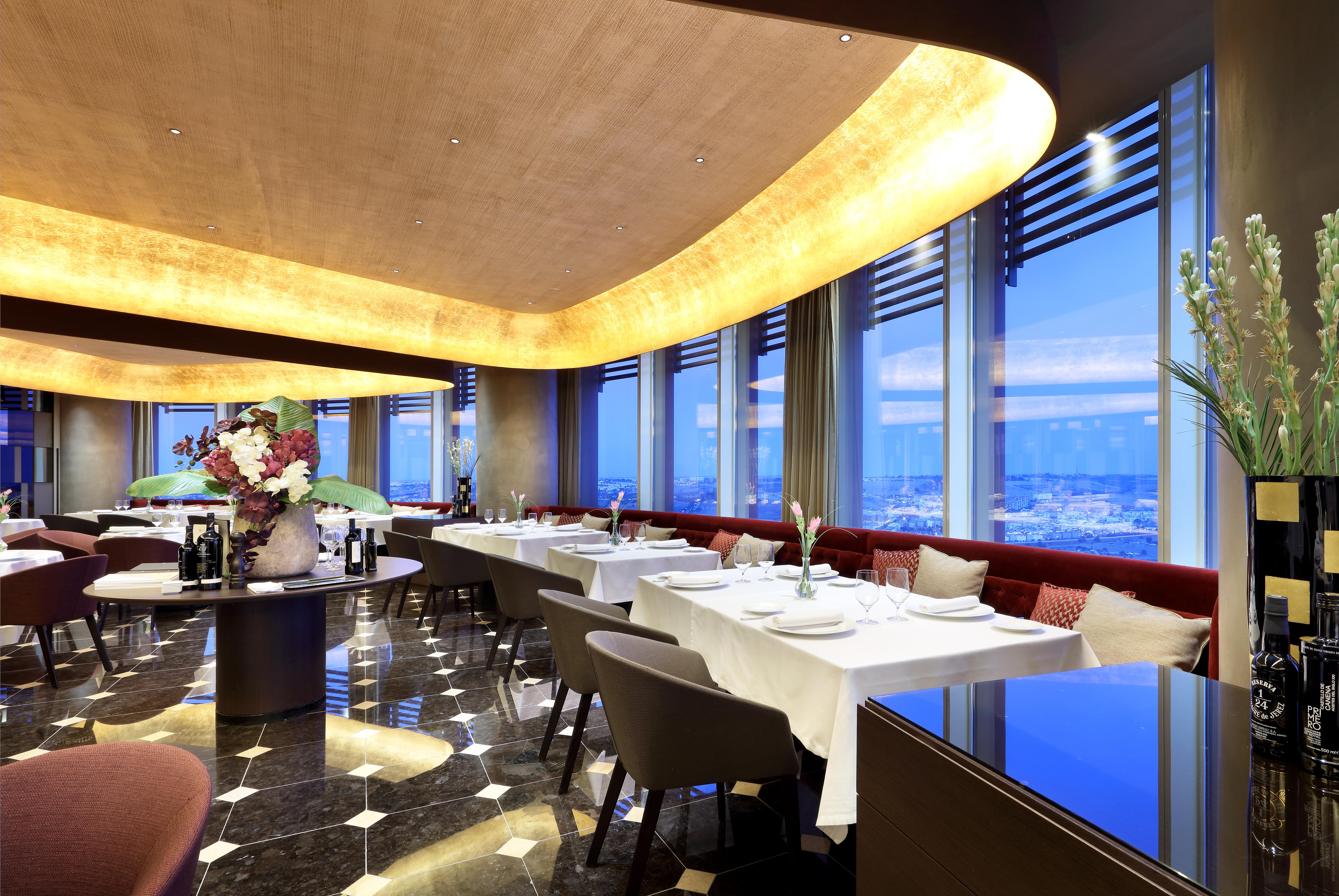 Eurostars Torre Sevilla — Photos 1